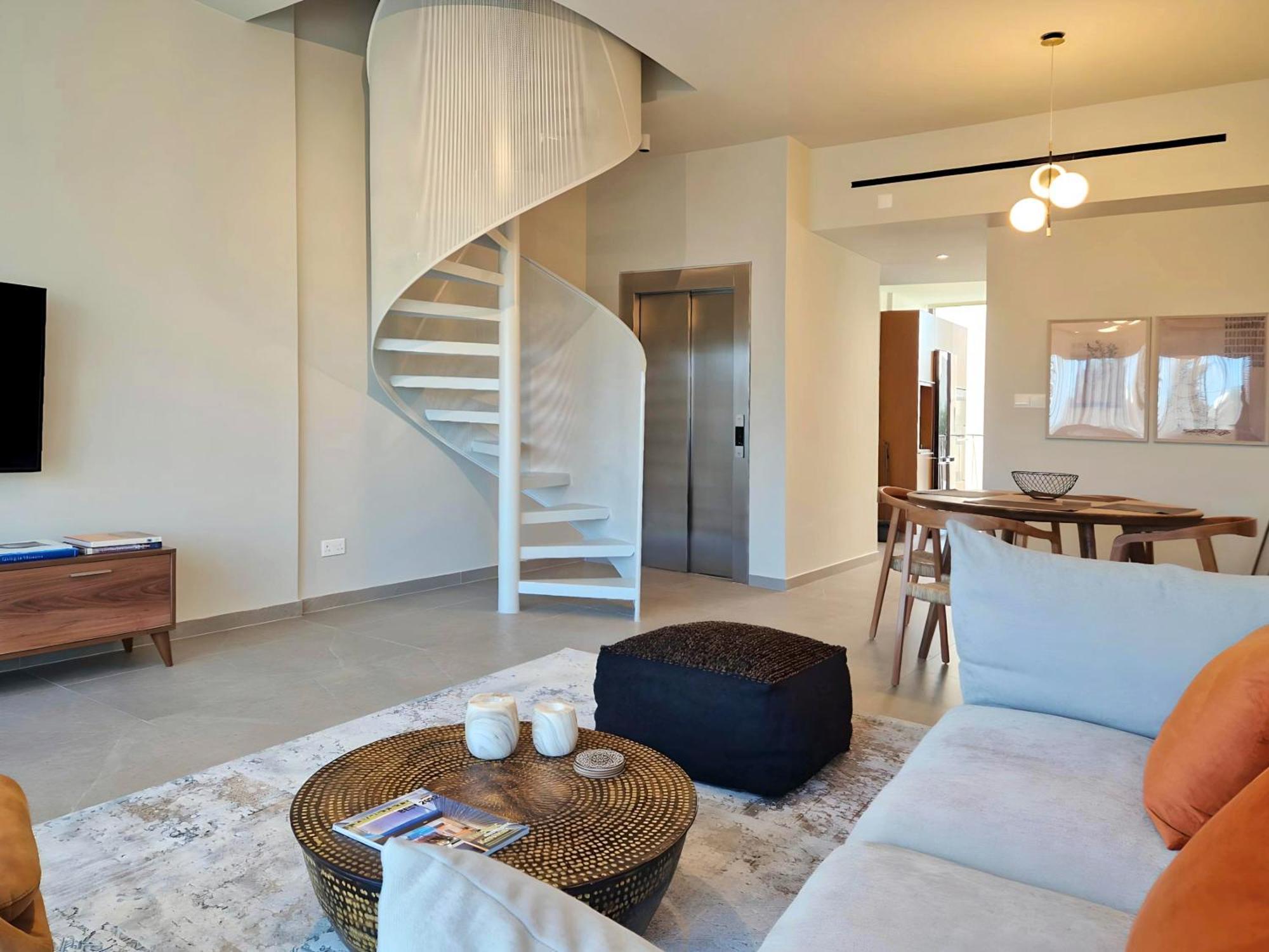 Aeon Residences - In The Heart Of Paphos Exterior photo